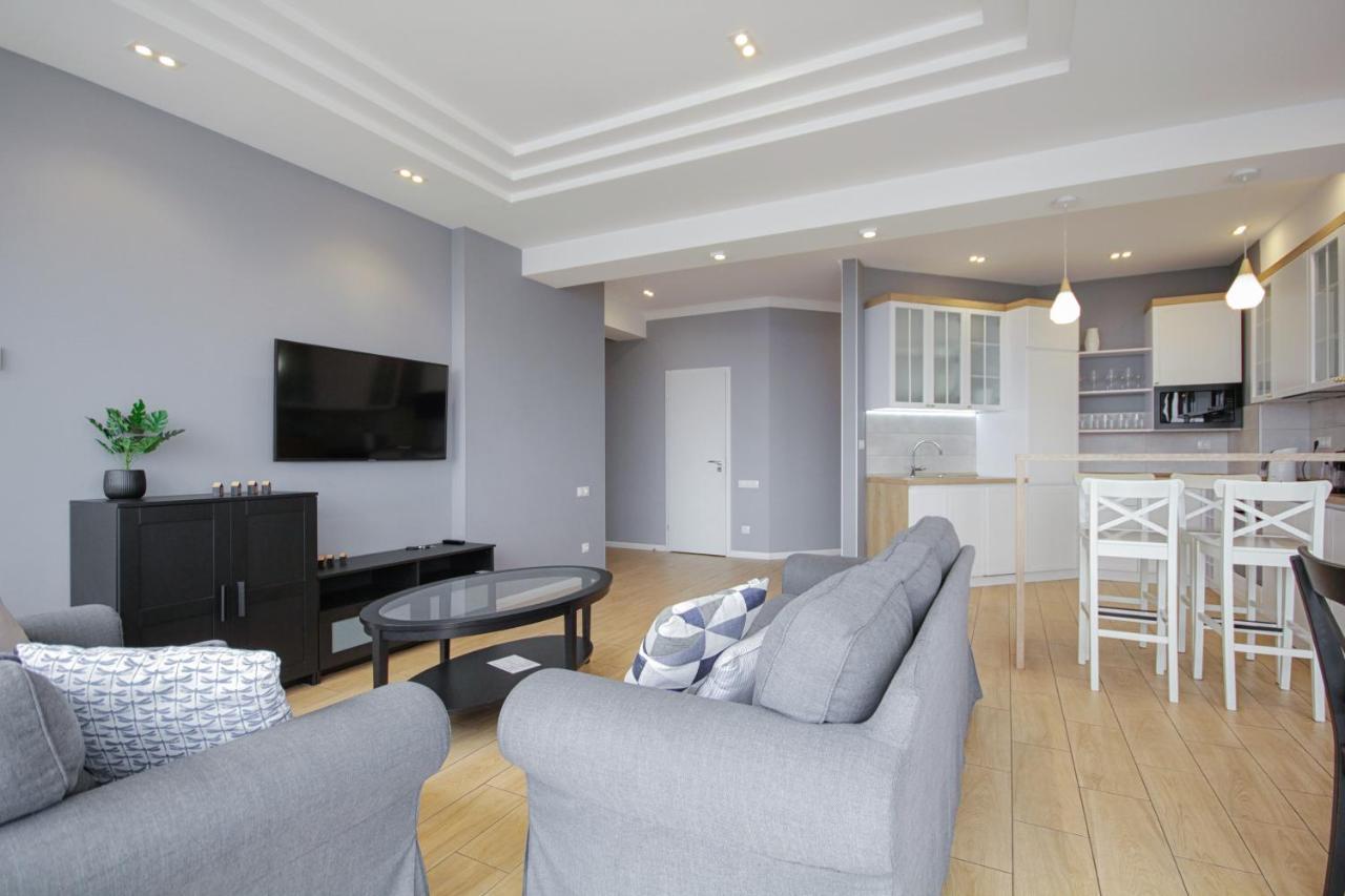 Gagarin Plaza Apartment Odessa Exterior foto
